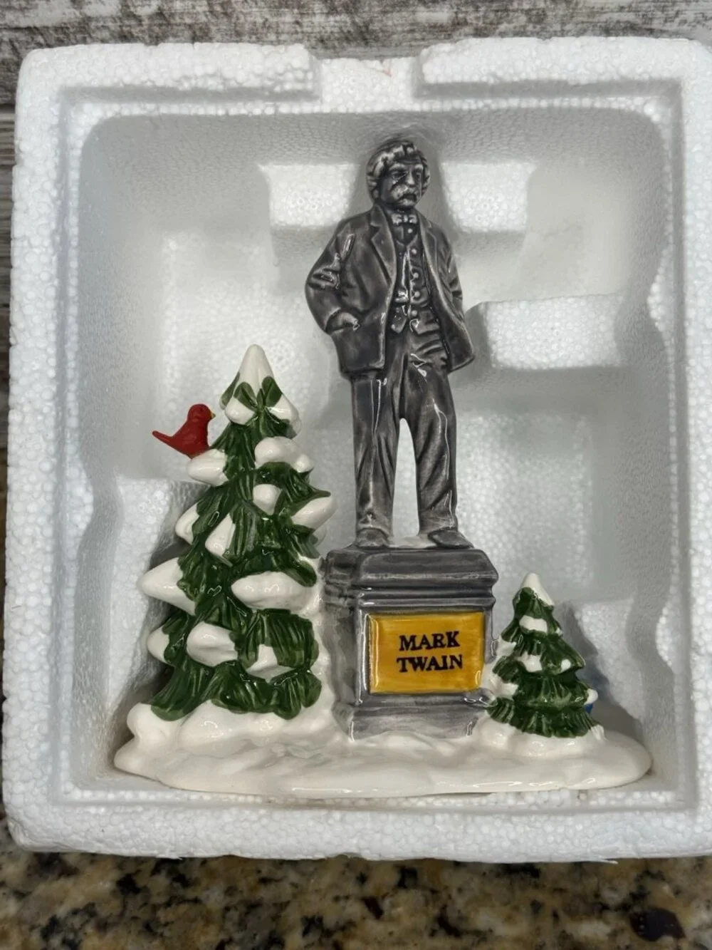 Department 56 The Original Snow Village Statue Of Mark Twain #5173-0